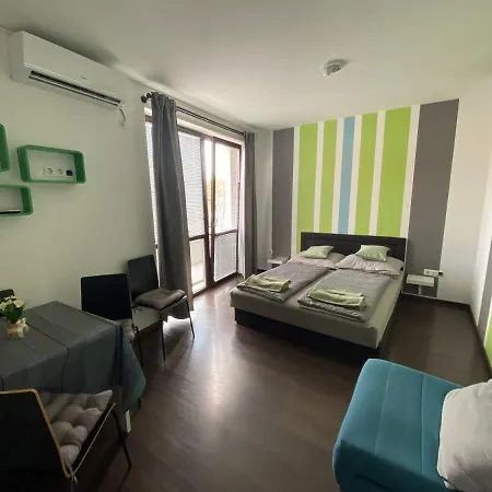 Lexi Classic Apartman Hajduszoboszlo Exterior photo